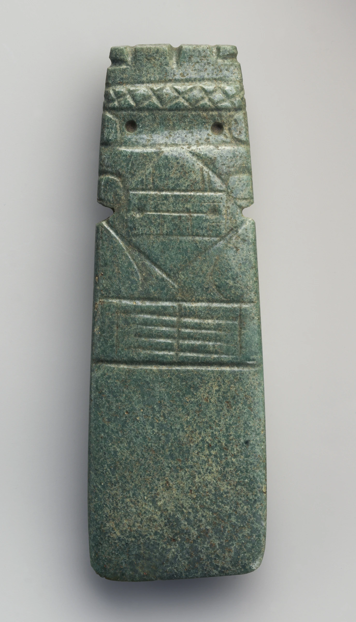 Figure-celt pendant, Jadeite