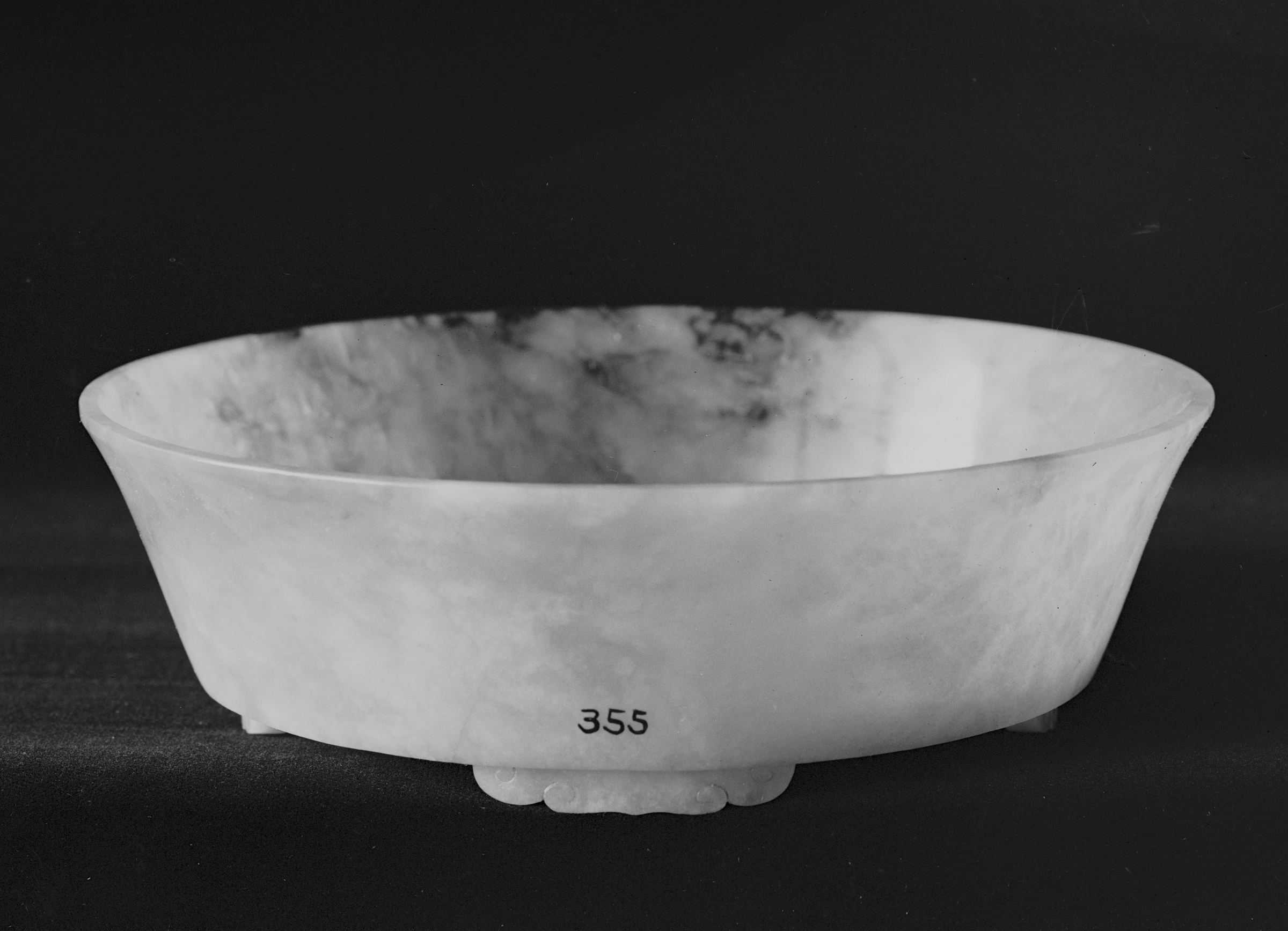 Water receptacle, Jade (jadeite)