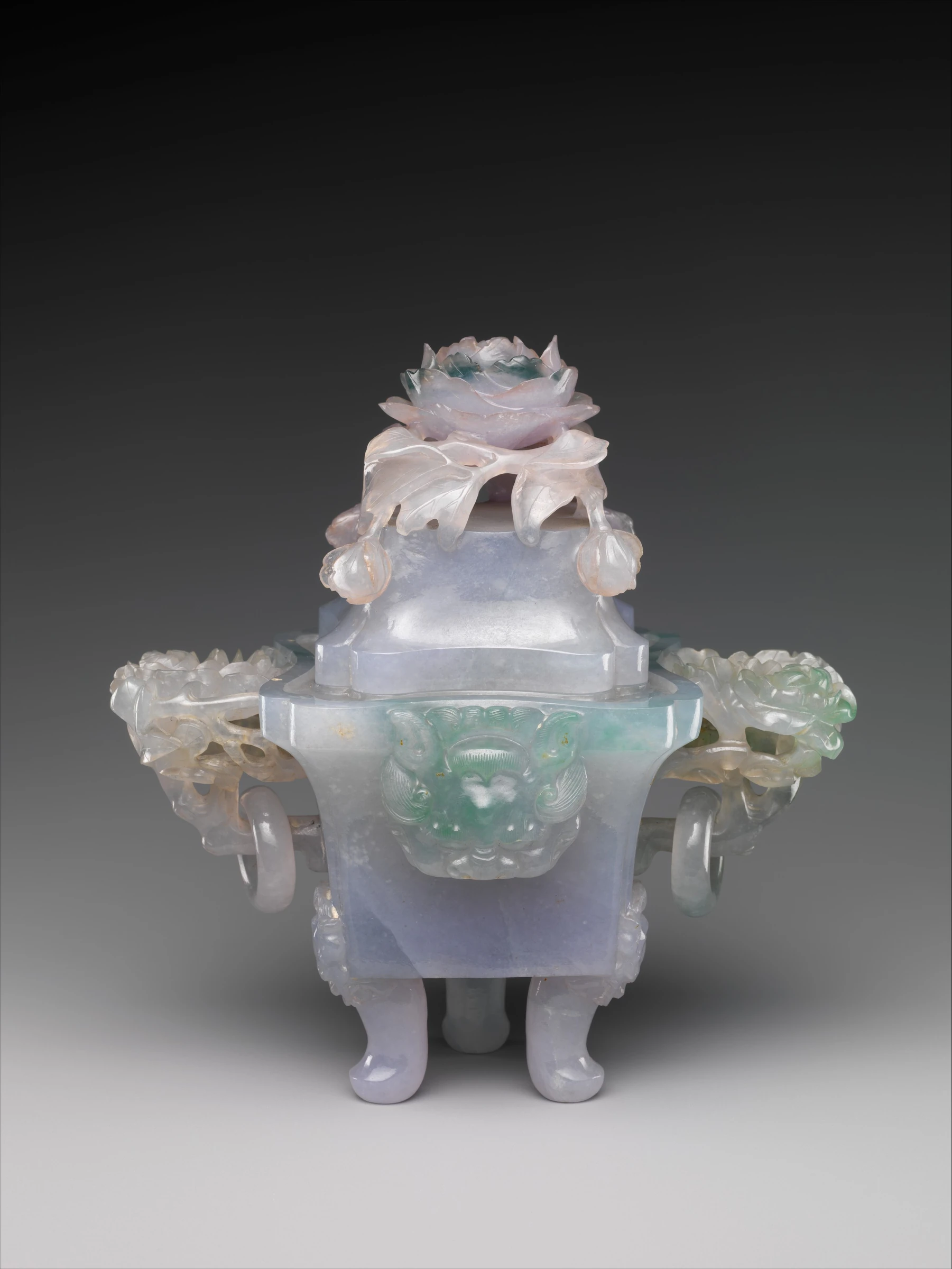 Incense burner in the shape of an archaic tripod (ding), Jade (jadeite)